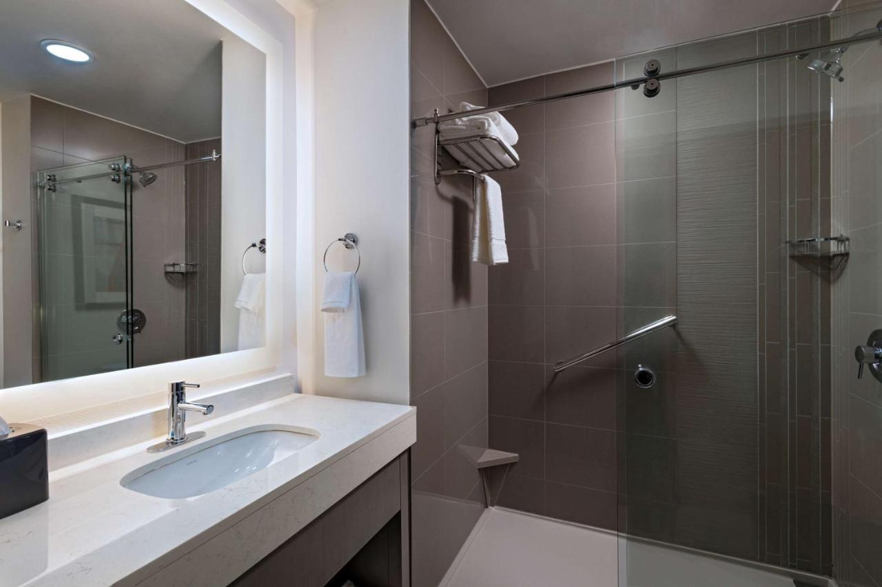 Hyatt House Carlsbad Hotel Екстериор снимка